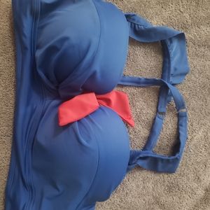 Bathing suit top (matching bottoms are available)